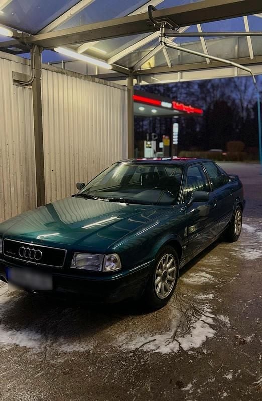 Second-hand Audi 80 116 CP (85 kW) 1994 Verde Berlinǎ