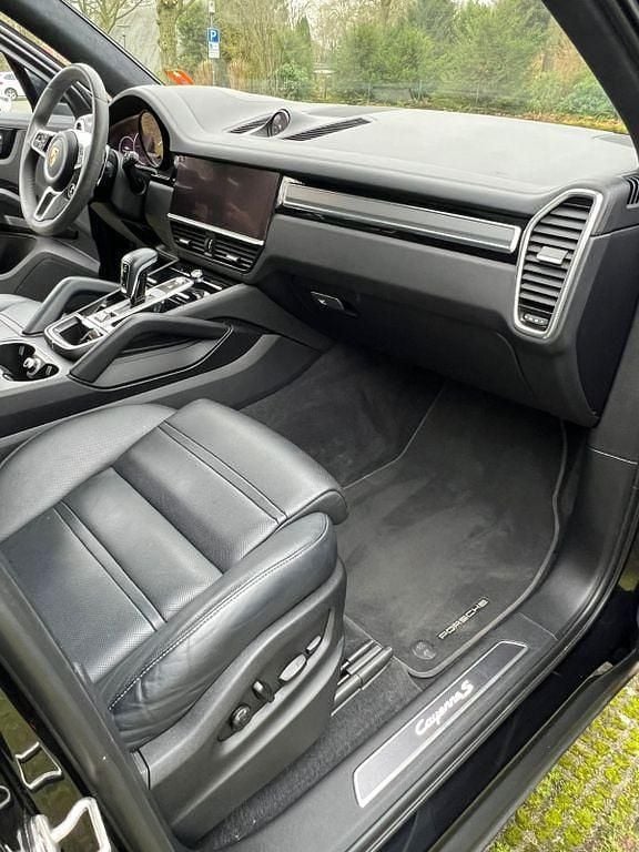 Gebraucht Porsche Cayenne S 549 PS (403 kW) 2021 Schwarz SUV