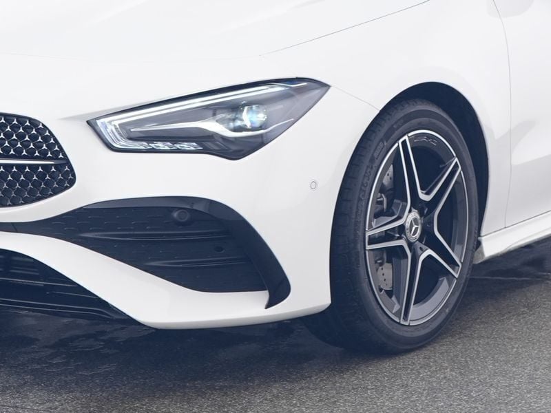 Gebraucht Mercedes CLA220 AMG 190 PS (139 kW) 2024 Othercolor Coupé