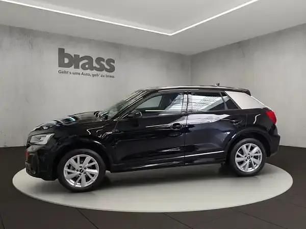 Gebraucht Audi Q2 S-Line 150 PS (110 kW) 2025 Mythosschwarz metallic SUV
