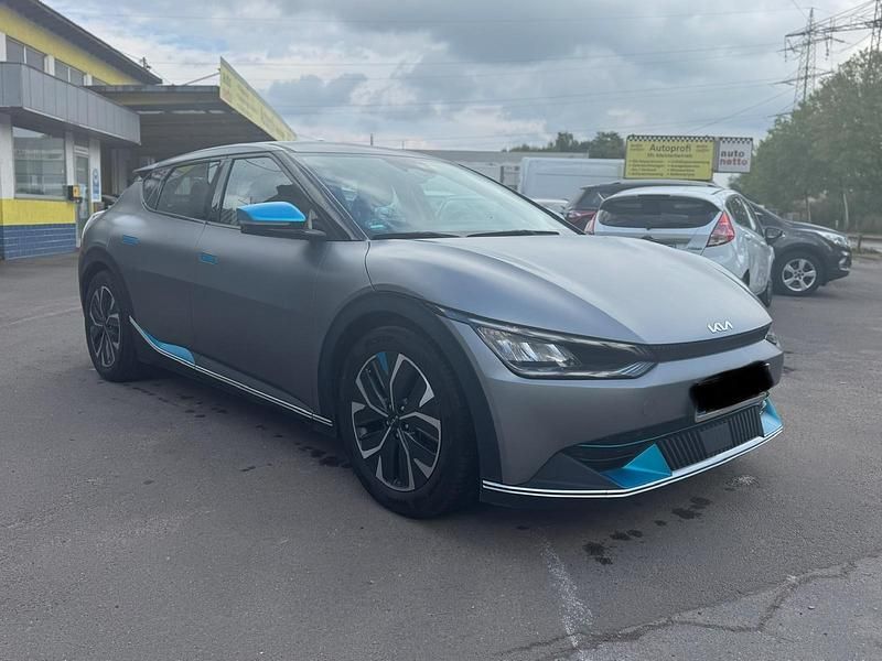 Grau Gebraucht 2022 Kia EV6 SUV | 32.490 € (Guter Preis) - Bild 1/4