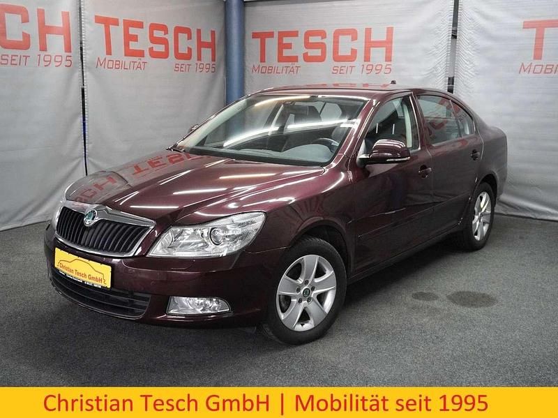 Gebraucht Skoda Octavia 140 PS (102 kW) 2011 Rot Limousine