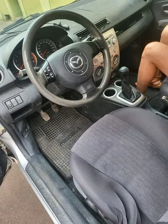 Gebraucht Mazda 2 80 PS (58 kW) 2007 Silber Kleinwagen
