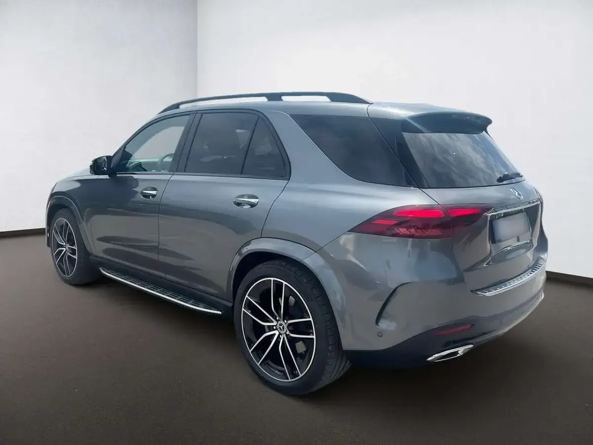 Gebraucht Mercedes GLE450 AMG 367 PS (269 kW) 2026 Selenitgrau SUV