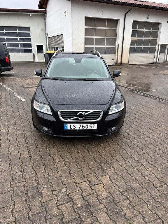 Używany Volvo V50 114 KM (83 kW) 2011 Kombi