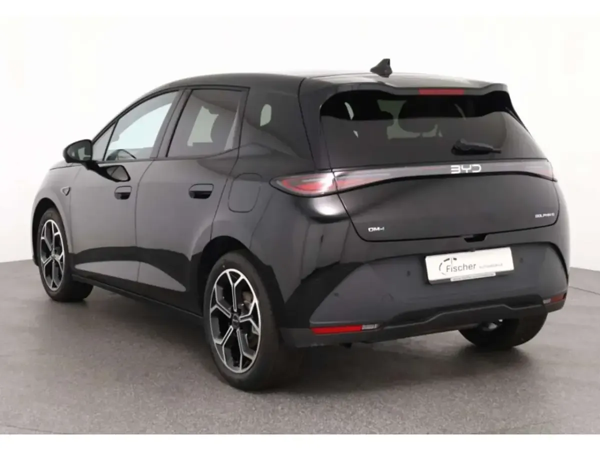 Neu BYD Dolphin Comfort 155 kW (212 PS) 2026 Obsidian black Kleinwagen