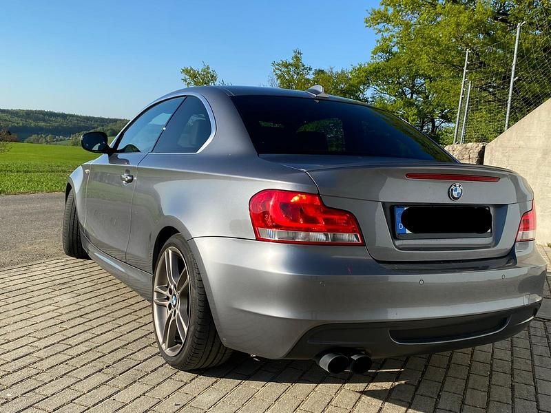 Gebraucht BMW 135 Coupé M Sport 306 PS (225 kW) 2011 Grau Coupé