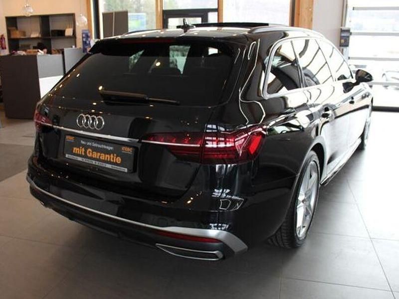Gebraucht Audi A4 S-Line 204 PS (150 kW) 2023 Schwarz Kombi