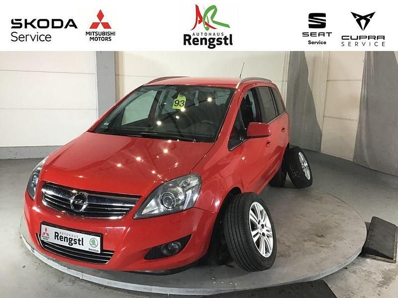 Gebraucht Opel Zafira Family 125 PS (91 kW) 2012 Rot Van / Kleinbus