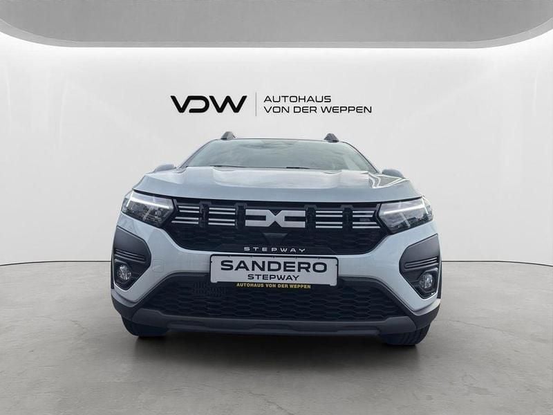 Neu Dacia Sandero Expression 91 PS (66 kW) 2025 Weiß Limousine