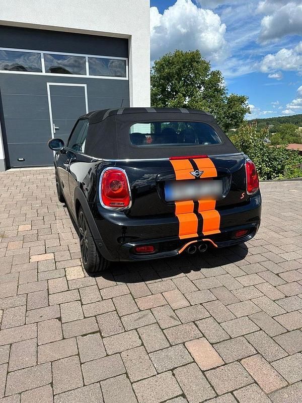 Używany Mini Cooper S 192 KM (141 kW) 2016 Czarny Hatchback