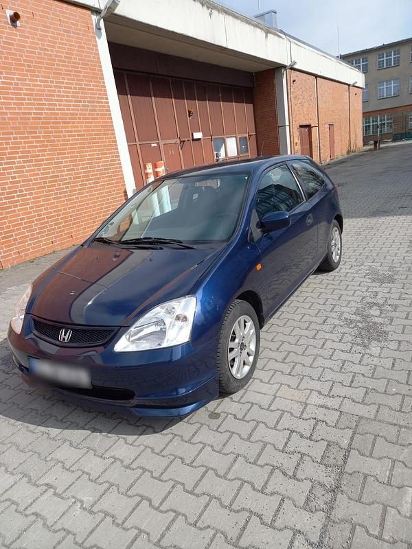 Usata Honda Civic 2002 Blu Utilitaria