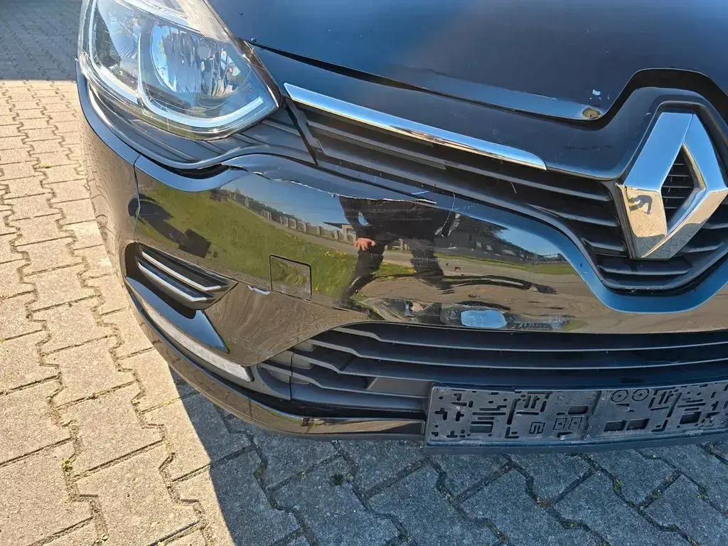 Gebraucht Renault Clio IV LIMITED 90 PS (66 kW) 2019 Schwarz Limousine