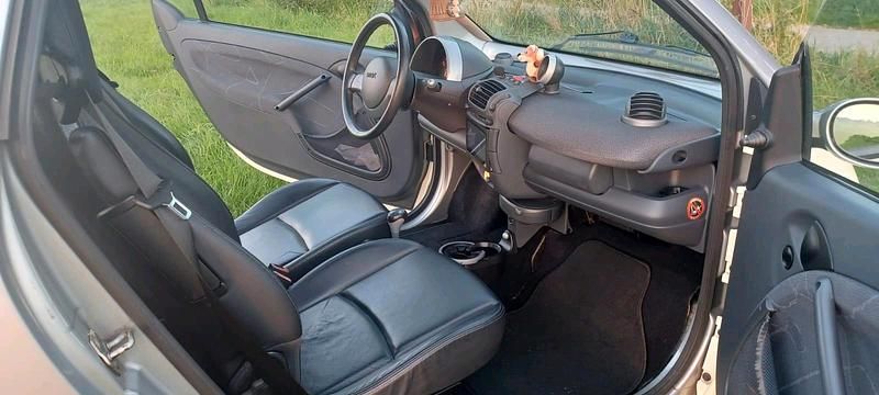 Gebraucht Smart ForTwo Cabrio 69 PS (50 kW) 2002 Beige Cabrio