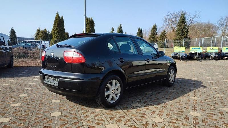 Gebraucht Seat Leon 105 PS (77 kW) 2006 Schwarz Kleinwagen