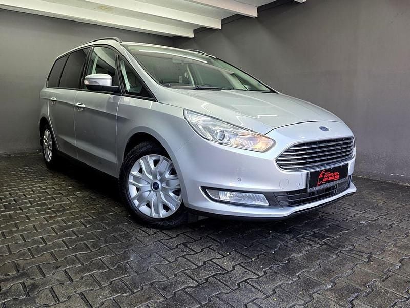 Second-hand Ford Galaxy 150 CP (110 kW) 2017 Argintiu Monovolum
