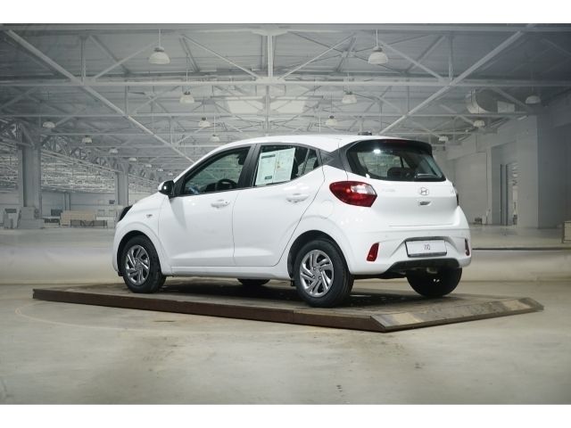 Neu Hyundai i10 Select 63 PS (46 kW) 2025 Weiß Kleinwagen