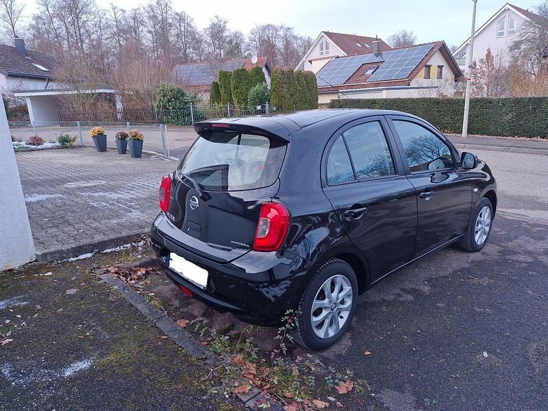 Gebraucht Nissan Micra Acenta 80 PS (58 kW) 2017 Schwarz Kleinwagen