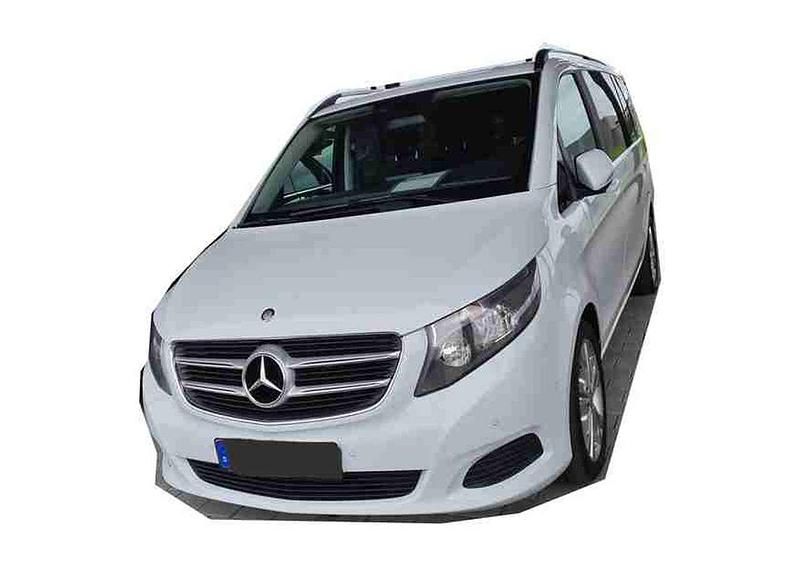Gebraucht Mercedes V250 190 PS (139 kW) 2016 Weiß Van / Kleinbus