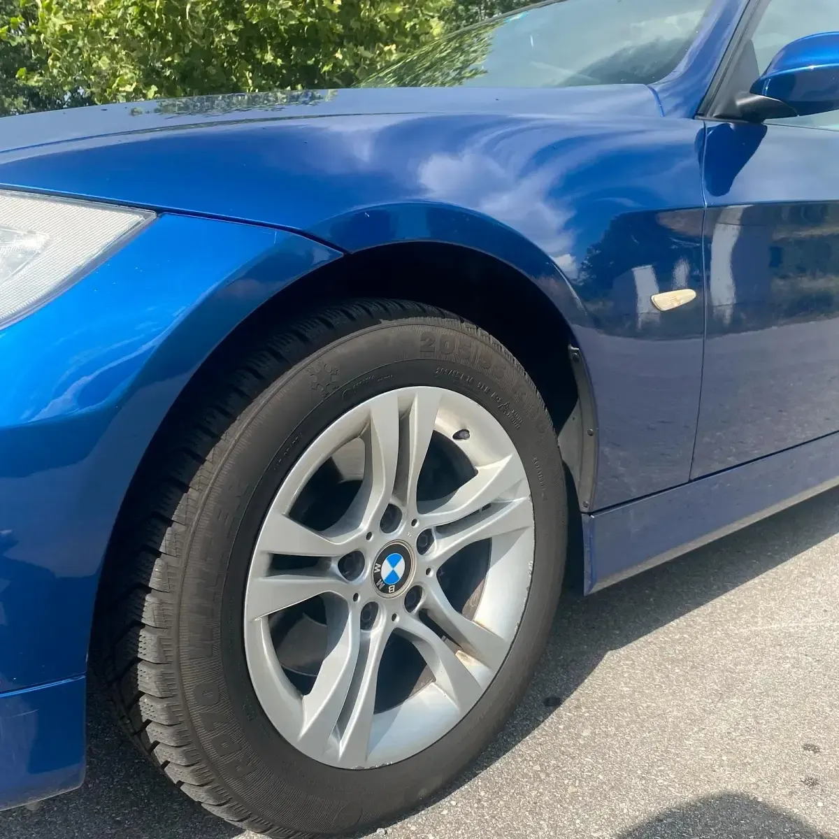 Gebraucht BMW 320 177 PS (130 kW) 2007 Blau Kombi