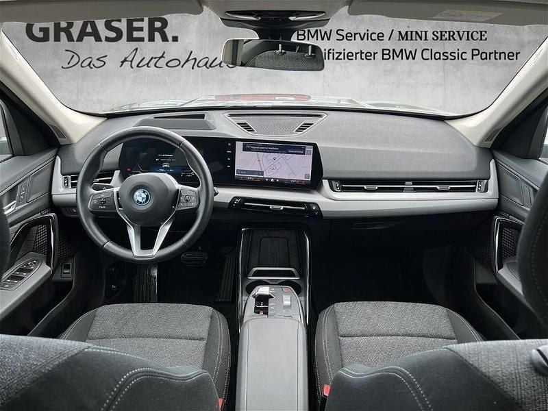 Gebraucht BMW iX1 Performance 225 kW (306 PS) 2024 Grau SUV