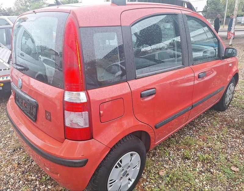 Rot Gebraucht 2006 Fiat Panda Kleinwagen | 1.499 € (Superpreis) - Bild 1/4