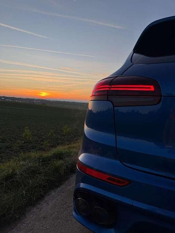 Gebraucht Porsche Cayenne GTS 441 PS (324 kW) 2017 Blau SUV