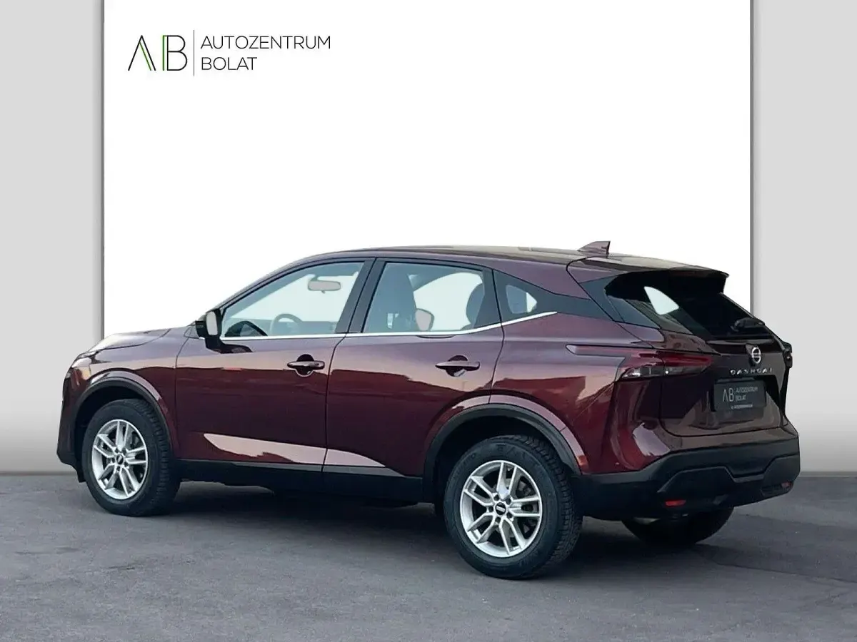 Gebraucht Nissan Qashqai 158 PS (116 kW) 2022 Rot SUV