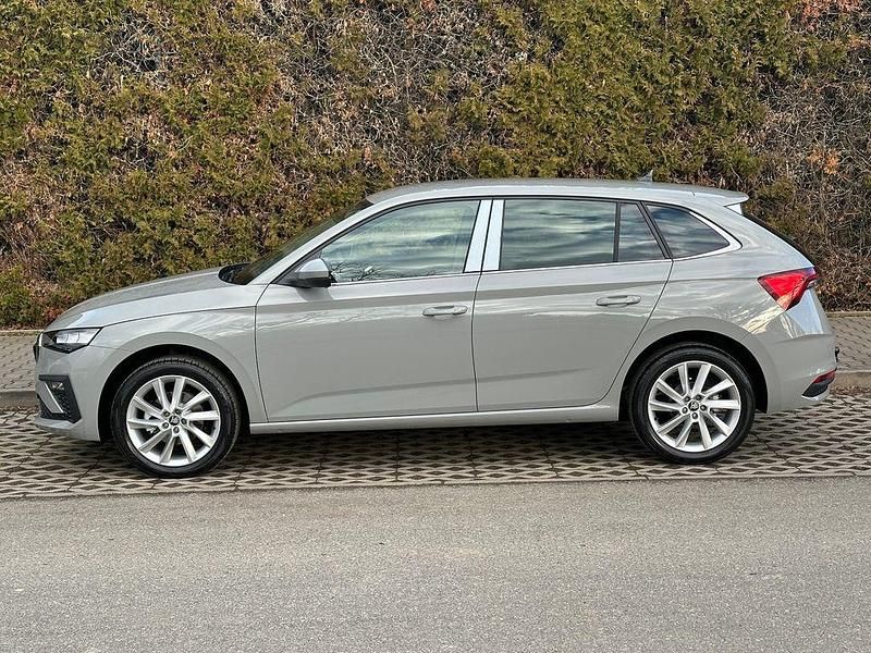 Neu Skoda 105 116 PS (85 kW) 2026 Grau Limousine