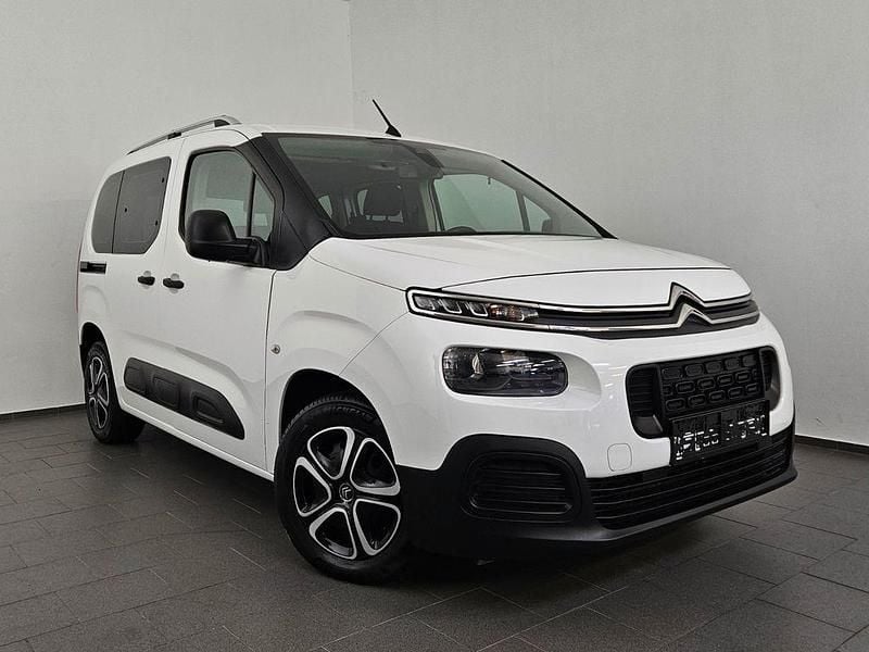 Weiß Gebraucht 2019 Citroën Berlingo Van / Kleinbus | 13.499 € (Guter Preis) - Bild 1/4
