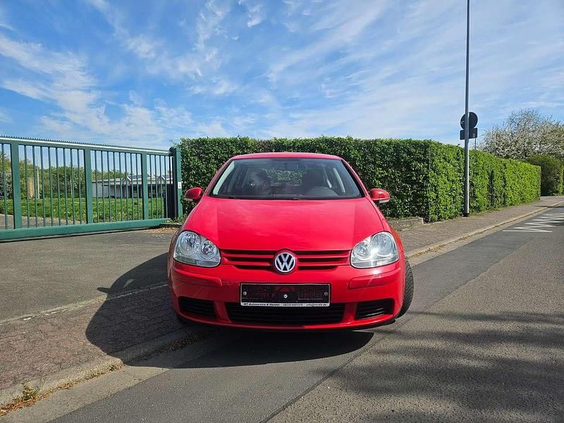 Gebraucht VW Golf V Trendline 102 PS (75 kW) 2007 Tornadorot Kleinwagen