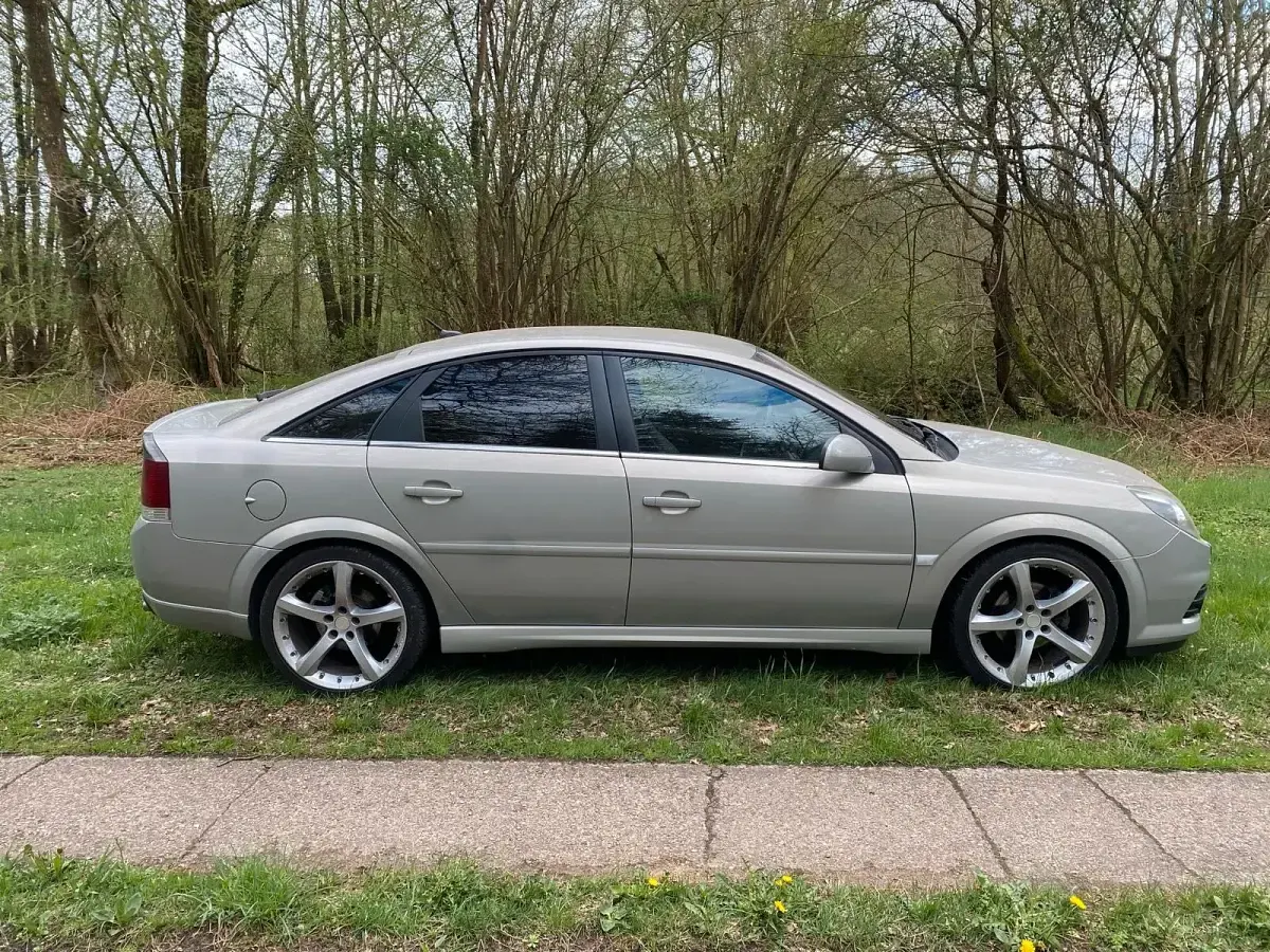 Gebraucht Opel Vectra GTS 155 PS (114 kW) 2006 Andere farben Limousine