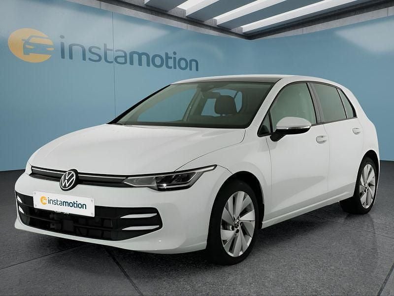 Weiß Gebraucht 2024 VW Golf VIII Kleinwagen | 23.949 € (Fairer Preis) - Bild 1/4