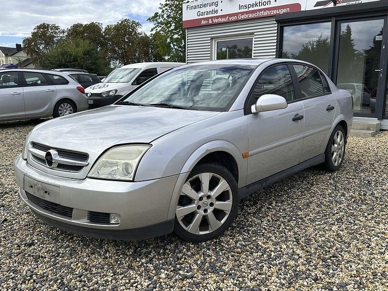 Silber Gebraucht 2003 Opel Vectra Elegance Limousine | 1.499 € (Fairer Preis) - Bild 1/4