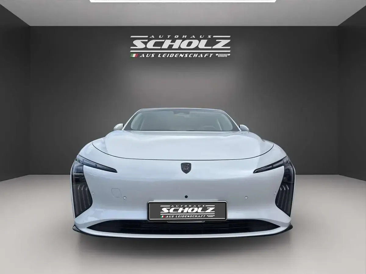 Neu DFSK Forthing 7 209 PS (153 kW) 2026 Weiß Limousine