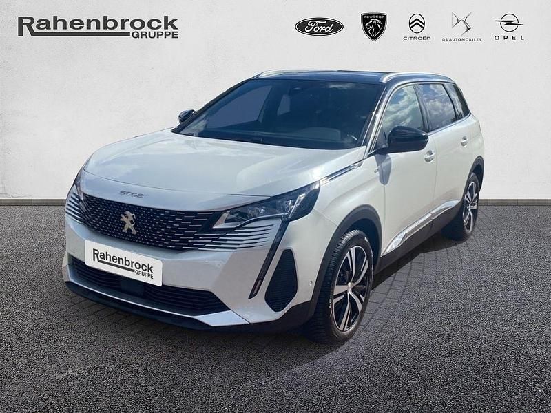 Weiß Gebraucht 2023 Peugeot 5008 GT Van / Kleinbus | 31.990 € (Etwas zu teuer) - Bild 1/4