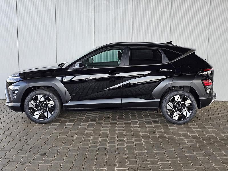 Neu Hyundai Kona Trend 2025 Abyss black SUV