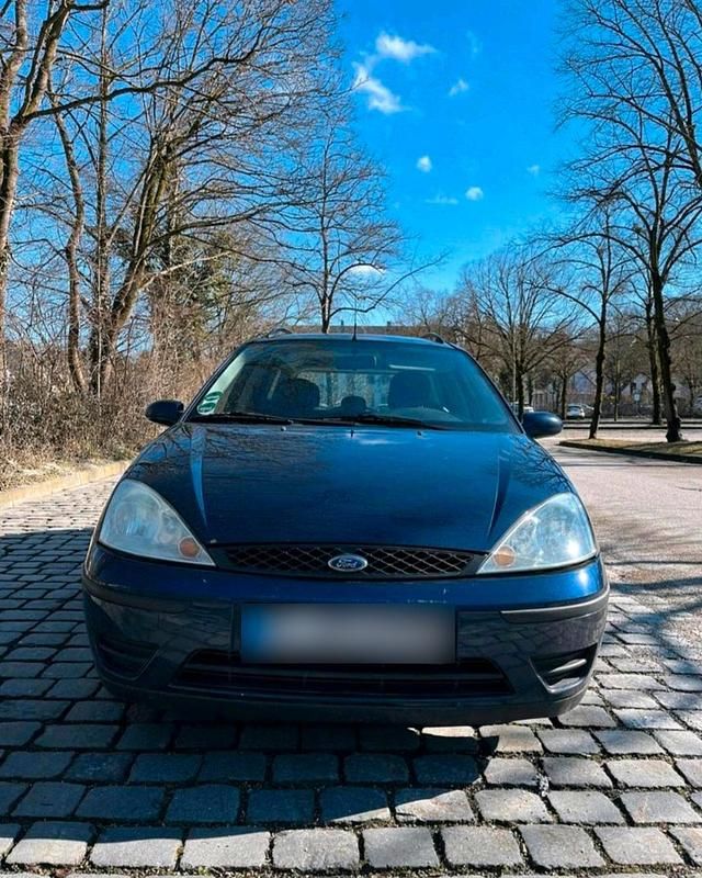 Gebraucht Ford Focus 100 PS (73 kW) 2003 Blau Kombi