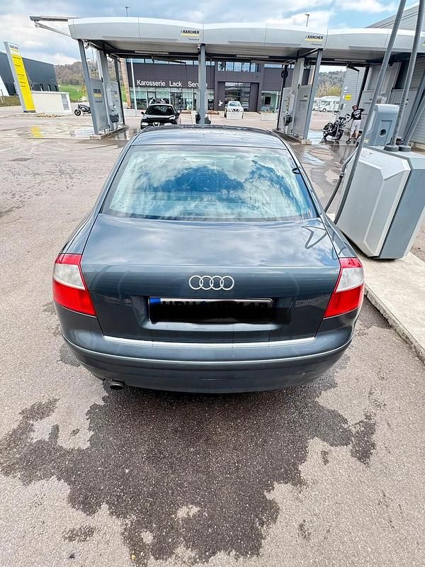 Usata Audi A4 131 CV (96 kW) 2002 Grigio Berlina