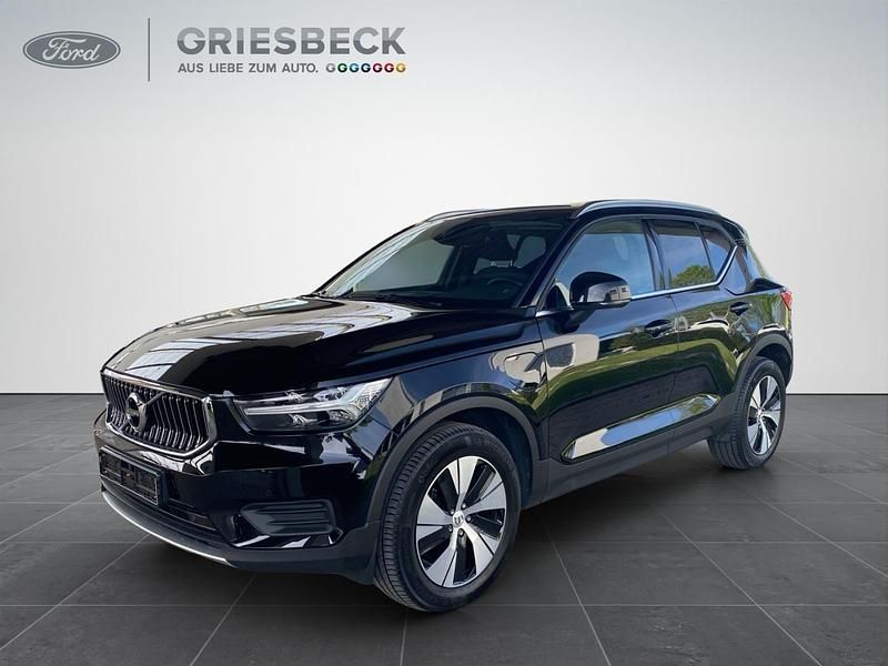 Black solid (stone) / solid Gebraucht 2022 Volvo C40 SUV | 29.820 € (Guter Preis) - Bild 1/4