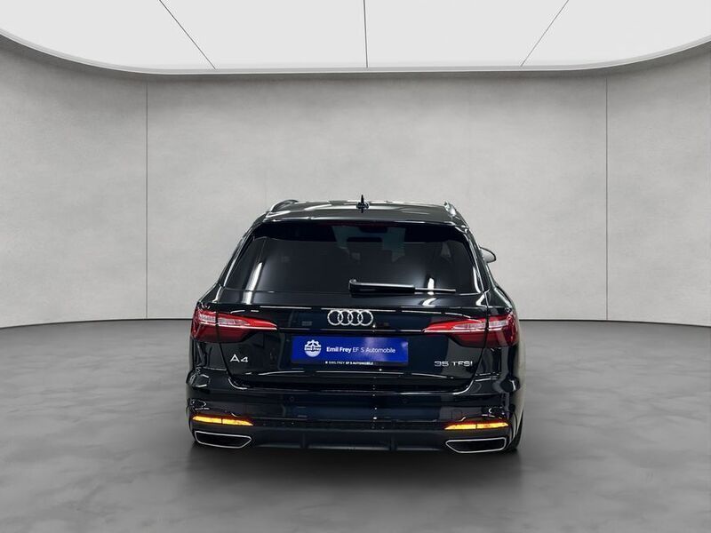 Gebraucht Audi A4 S-Line 150 PS (110 kW) 2023 Mythosschwarz metallic Kombi
