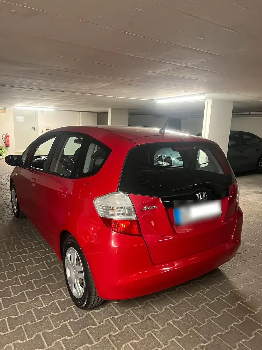 Gebraucht Honda Jazz 90 PS (66 kW) 2009 Rot Kleinwagen