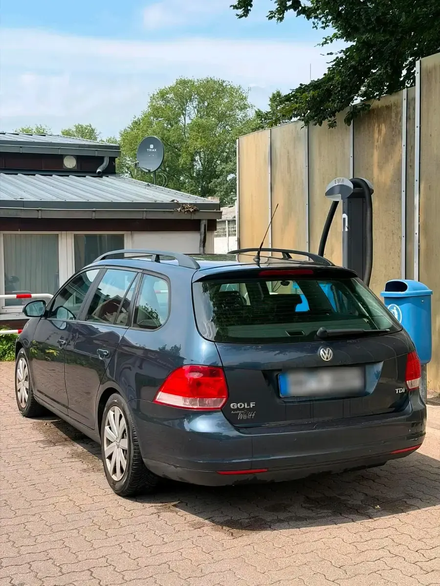 Gebraucht VW Golf V 105 PS (77 kW) 2008 Blau Kombi