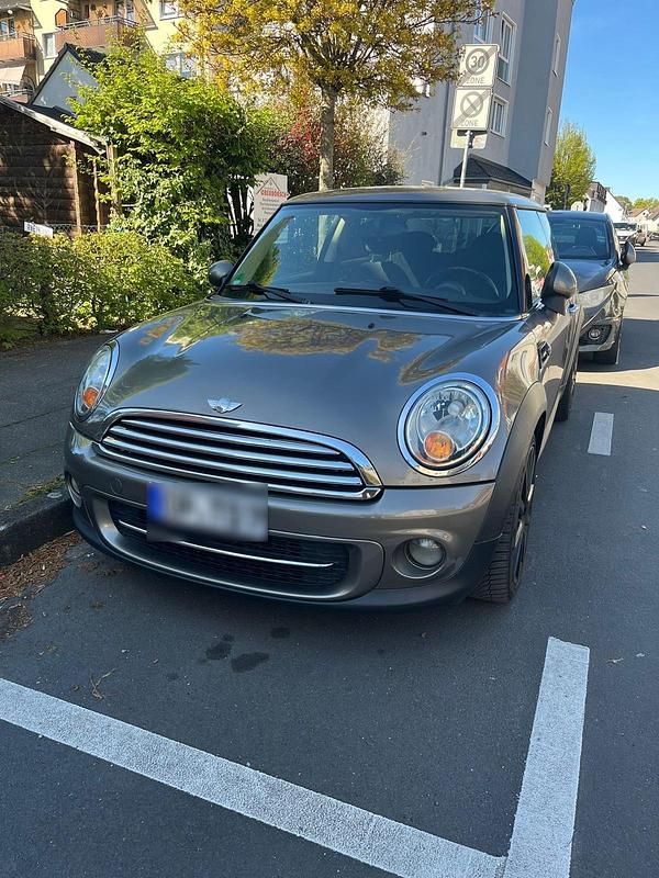 Usado Mini Cooper 112 HP (82 kW) 2011 Dourado Citadino