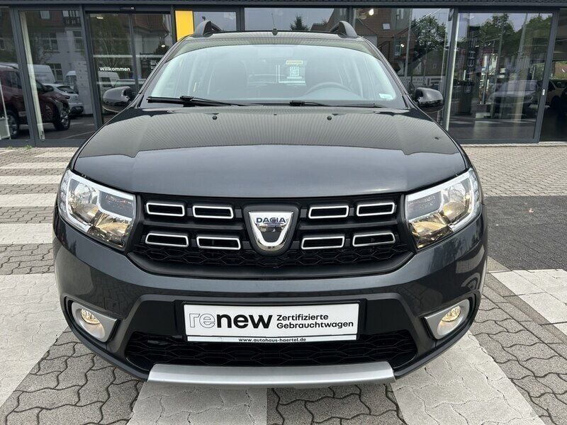 Gebraucht Dacia Sandero Stepway 95 PS (69 kW) 2020 Grau Kleinwagen