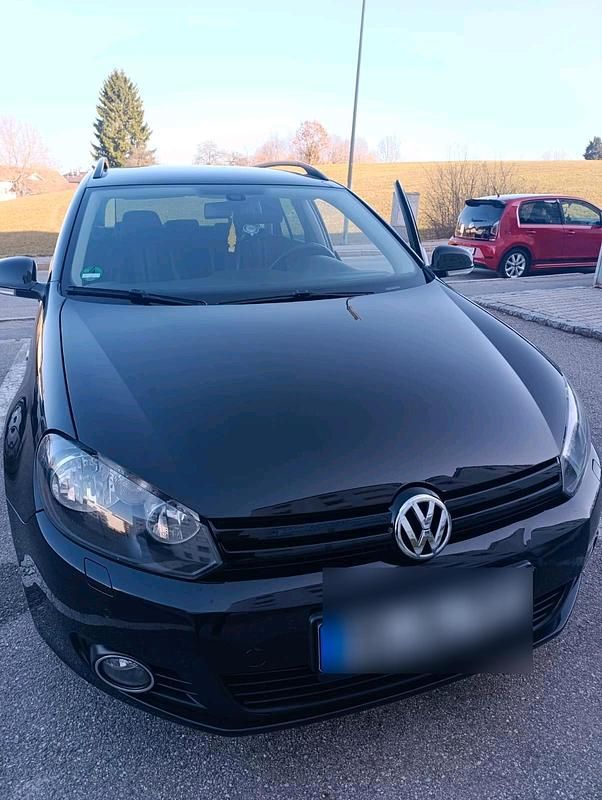Gebraucht VW Golf VII 105 PS (77 kW) 2012 Schwarz Kombi