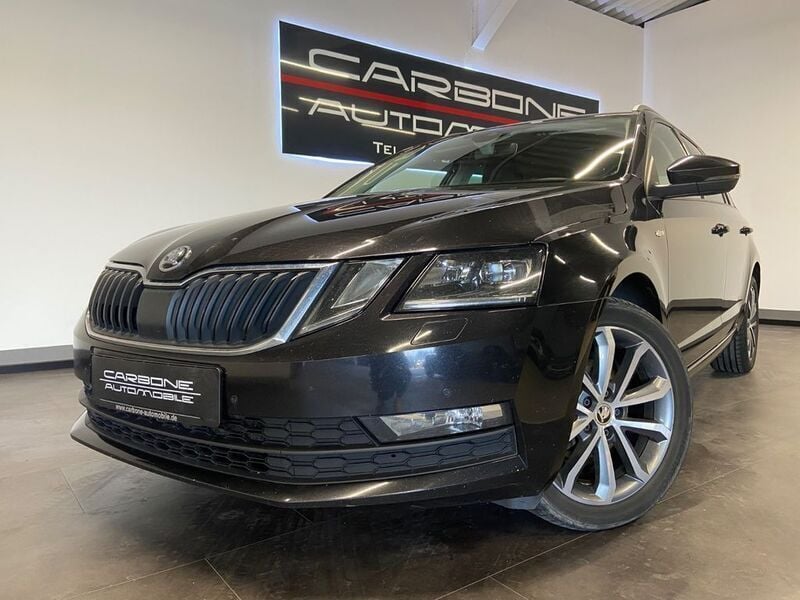 Schwarz Gebraucht 2020 Skoda Octavia Soleil Kombi | 13.590 € (Guter Preis) - Bild 1/4