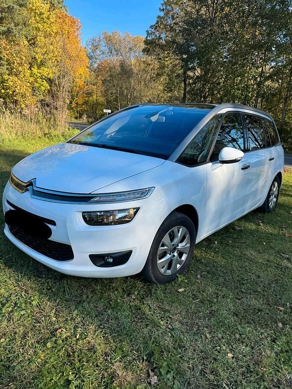 Weiß Gebraucht 2015 Citroën C4 Picasso Van / Kleinbus | 6.299 € - Bild 1/4