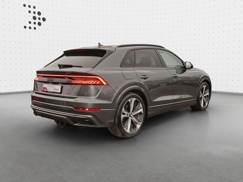 Gebraucht Audi Q8 S-Line 286 PS (210 kW) 2022 Daytonagrau perleffekt SUV