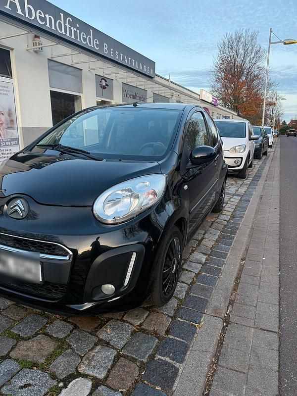 Schwarz Gebraucht 2013 Citroën C1 Kleinwagen | 3.000 € (Fairer Preis) - Bild 1/4
